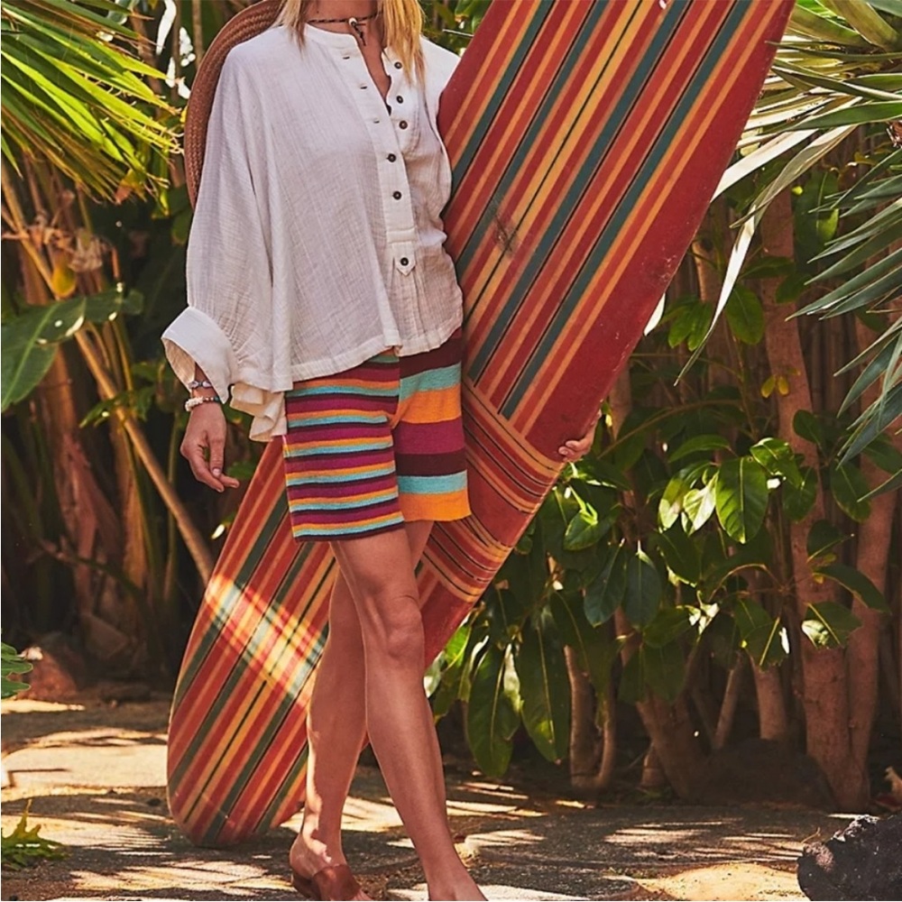 Free People M Stellar Sweater Shorts beach 0360 knit stripe medium purple yellow